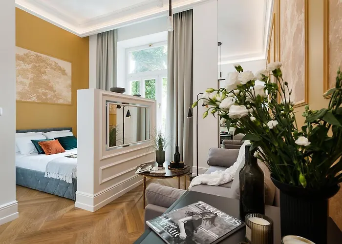 Louvre - Loftaffair Krakov