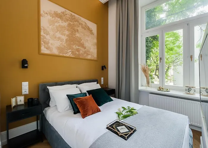 Louvre - Loftaffair *